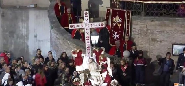 A Catanzaro la tradizione con la Naca del Venerdì Santo (VIDEO)