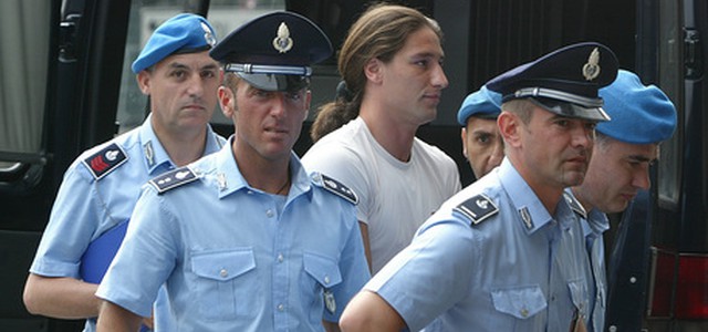 Molesta tredicenne, fermato a Milano il 'maniaco dell'ascensore'