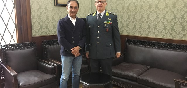IL NUOVO COMANDANTE PROVINCIALE DELLA GUARDIA DI FINANZA RICEVUTO IN COMUNE DAL SINDACO ABRAMO