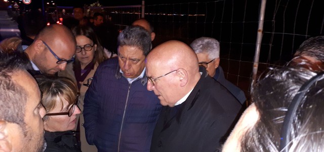 Operai morti sul lavoro, Oliverio a fiaccolata