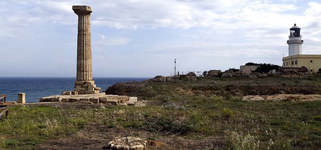 "Luoghi del Cuore", Capo Colonna quarto