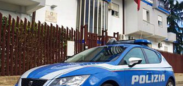 Sventato furto auto, due arresti