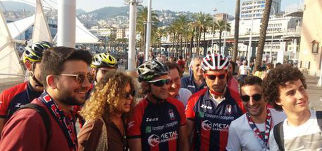 Pedalata salvezza, Nicola arriva a Genova