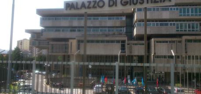 Picchia bimba, arrestato maestro di sostegno