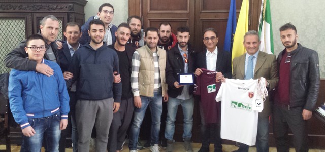 Calcio a 5, Abramo e Mungo premiano il Futsal Fortuna