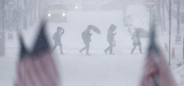 Tempesta di neve a New York, cancellati 2.800 voli