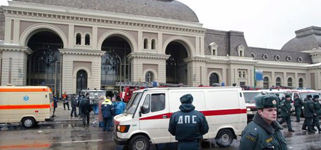 Allarmi bomba 'simultanei', 10mila evacuati a Mosca