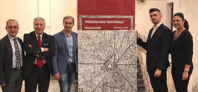 CARDAMONE: “IL GIOVANE ARTISTA CATANZARESE CRIMASSO HA DONATO UN’OPERA AL COMUNE A CONCLUSIONE DELLA SUA PRIMA MOSTRA PERSONALE AL COMPLESSO SAN GIOVANNI”