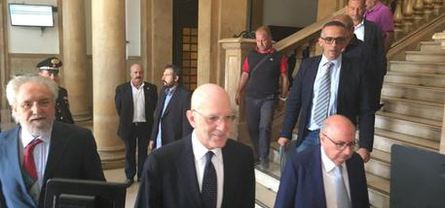 Dopo oltre 45 anni di servizio va in pensione il procuratore generale Raffaele Mazzotta (VIDEO)