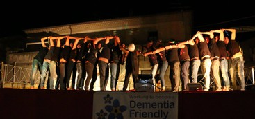 Emozione a Cicala per il contributo Teci sul palco della Festa della Famiglia