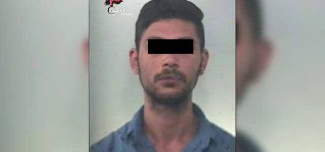 Estorce denaro per anni a commerciante del Catanzarese, arrestato 29enne bulgaro