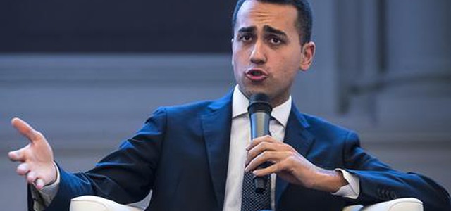 Di Maio, abrogheremo le pensioni d'oro, valgono 12 miliardi