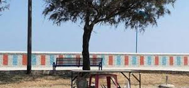 EUGENIO RICCIO, MANCUSO FILIPPO: “SUL LUNGOMARE DI CATANZARO RISCHIO ASSEMBRAMENTI A CAUSA DEI VENDITORI ABUSIVI CHE RESTRINGONO LA PASSEGGIATA”