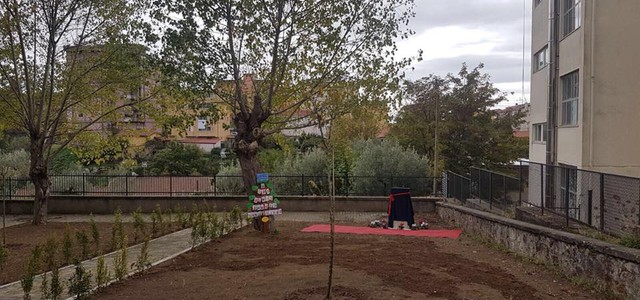 Svolta l’inaugurazione dei nuovi giardini dell’Istituto Comprensivo Manzoni di Catanzaro