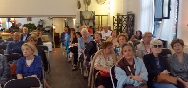Al Circolo Placanica "Troppa medicina?" Dibattito sull'uso improprio delle risorse in campo medico