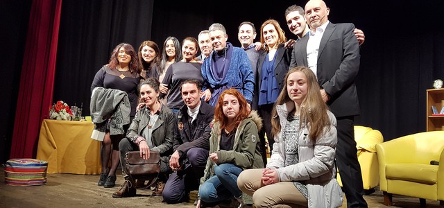 Una “serata in famiglia” davvero ironica e divertente