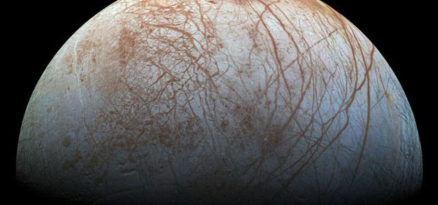 Europa Clipper, a caccia di vita su una luna di Giove