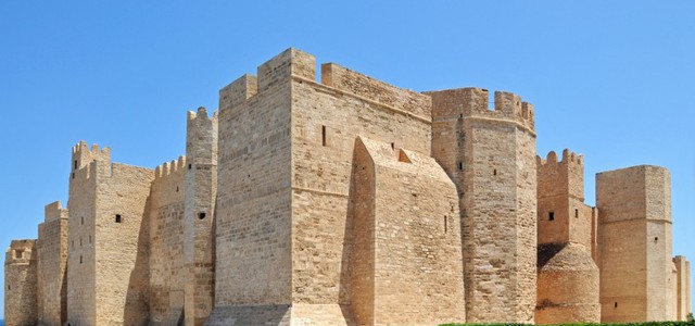 Turista catanzarese trovato morto in Tunisia, sospetto omicidio