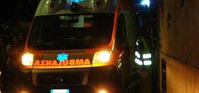 Sparatoria a Catanzaro Lido, lite tra catanzarese e giovane marocchino: entrambi feriti (VIDEO)