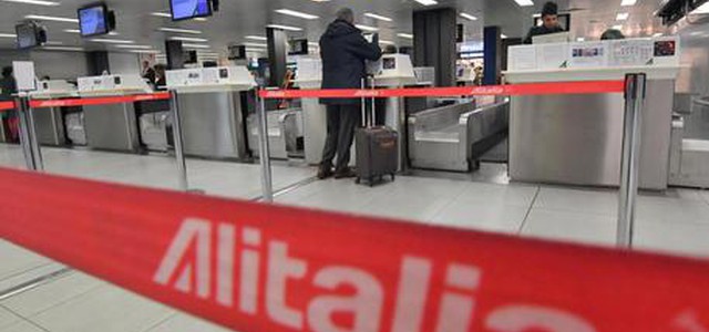 Alitalia: Gubitosi, il taglio dei costi partendo da carburante