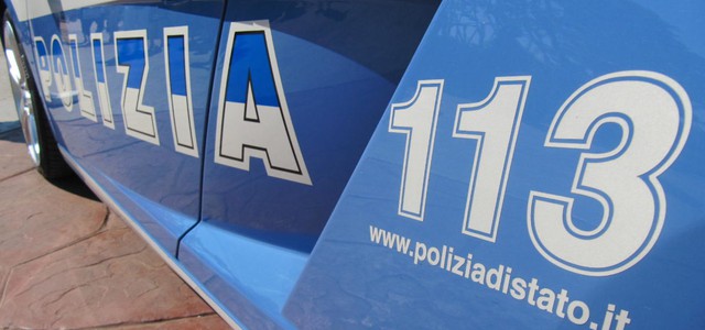 Marijuana sotto il materasso e sopra l'armadio, arrestato 22enne