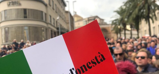Tutti con Gratteri - Pino Masciari: "Tutti abbiamo qualcosa da denunciare" (VIDEO)