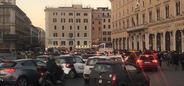 Per l'auto un solo documento Aci-Pra, risparmio 39 euro