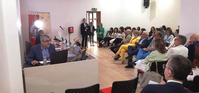 FRENARE LA DENATALITÀ: LA SCIENZA MEDICA È PRONTA MA IL SISTEMA PAESE NO. OCCORRE INFORMARE DI PIÙ, SOPRATTUTTO I GIOVANI.