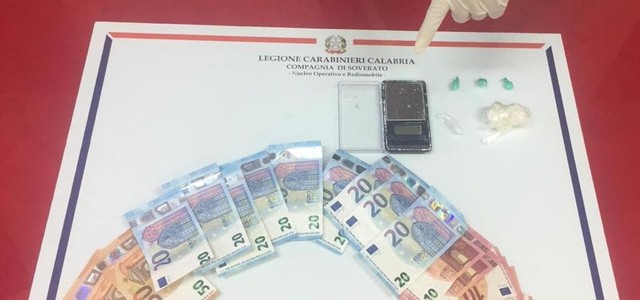 Cocaina nel deposito farmaceutico: arrestato 41enne a Soverato