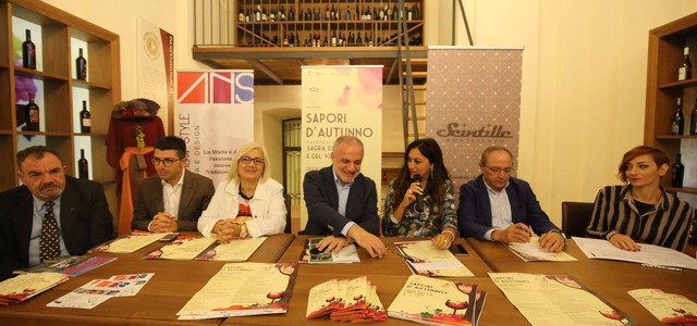 Presentata la XXXVII edizione della Sagra dell'uva e del vino "Sapori d'autunno"