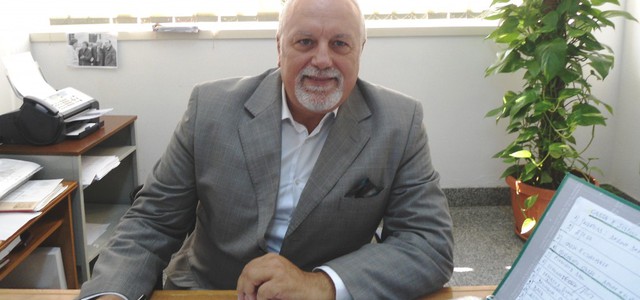 De Biase, il Presidente Oliverio continua a mortificare 250mila abitanti