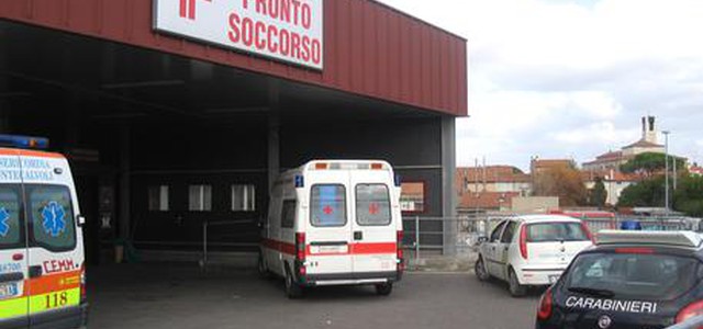 Mamma alunno schiaffeggia maestra