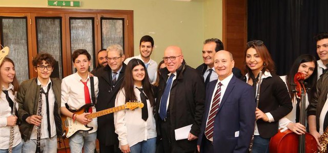“Scuole sicure 500”, il ministro De Vincenti alla presentazione del progetto