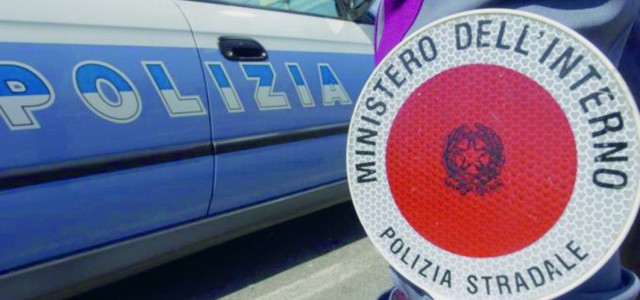 Noleggi con conducente abusivi tra Calabria e Lazio, 20 denunciati