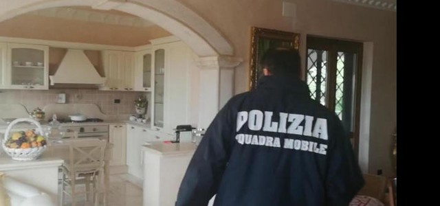 Colpi di fucile contro un testimone di giustizia nel vibonese