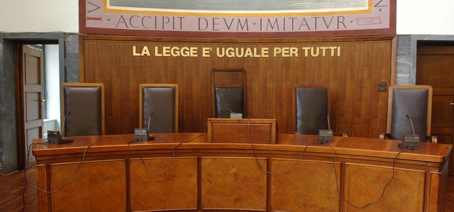 Coronavirus - manca la distanza di sicurezza, processo Aemilia rinviato al 18 marzo