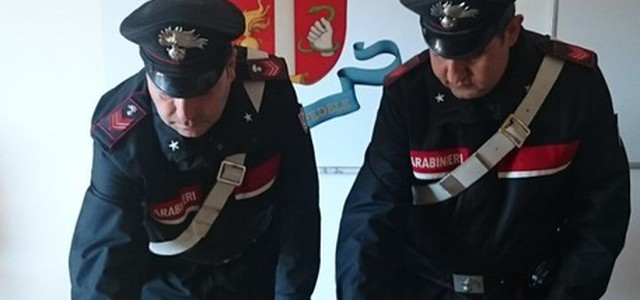 In auto con 3000 euro falsi, 3 arresti