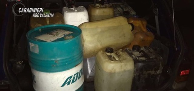 Sorpresi a rubare carburante, 4 arresti