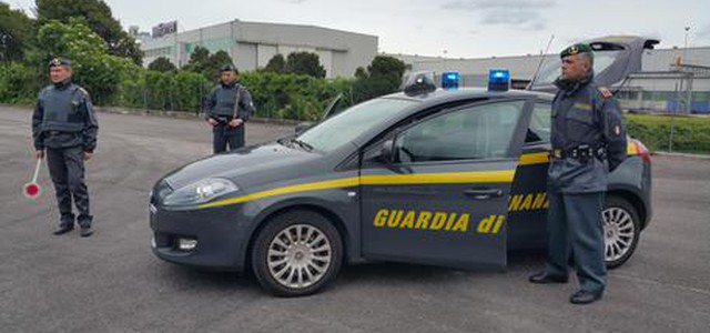 Assenteisti sette impiegati della Regione Calabria