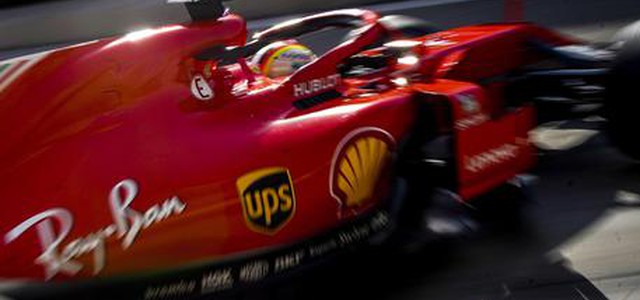 F1: in Bahrain prima fila tutta Ferrari con Vettel in pole