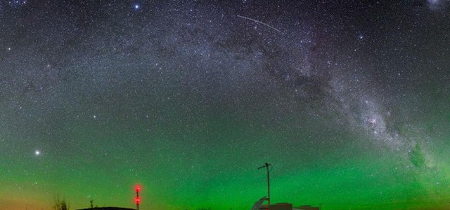 Scoperta l'origine dei raggi cosmici, arrivano da galassie lontane