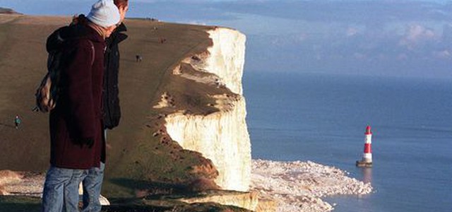 Gb: allarme per nube tossica nel Sussex
