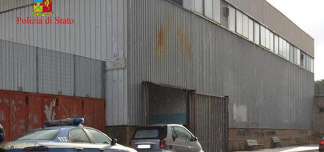 Protesta migranti minorenni a Reggio: 16 denunce