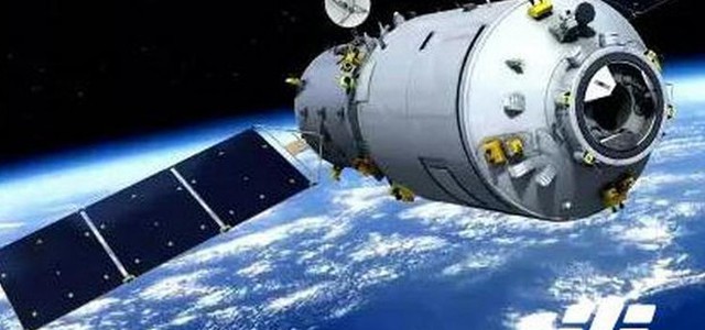 Stazione spaziale cinese brilla nel cielo come la stella Vega
