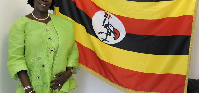 Oliverio riceve la visita dell’Ambasciatrice dell’Uganda