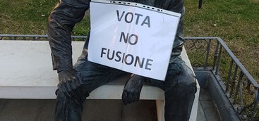 Operazione verità.  Perché No alla fusione, smontando gli 11 punti dei fusionisti.  
