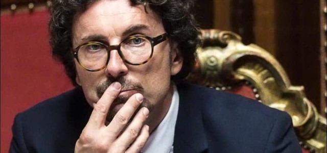 Toninelli domani in Calabria, Basta Vittime: "Incredibile come nessuno sia stato informato per tempo"
