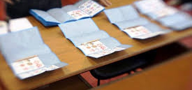 Interdetto dai Pubblici Uffici viene notato fare lo scrutatore: denunciato.