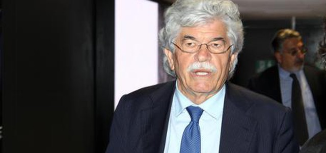 Corea del Nord, Razzi invita Dybala e Il Volo