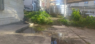 Catanzaro, fogna a cielo aperto  a Mater Domini
